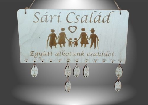 nevreszolo_csaladi_naptar